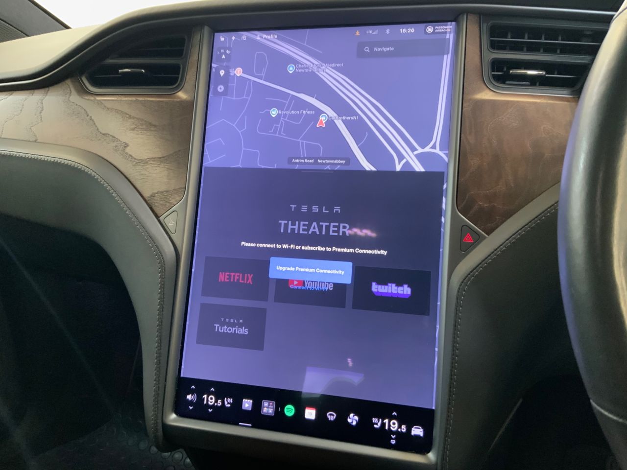 2020 TESLA MODEL X (Dual Motor) Long Range SUV 5dr Electric Auto 4WDE (417 bhp) - vehicle photo 24 for sale on PureCar