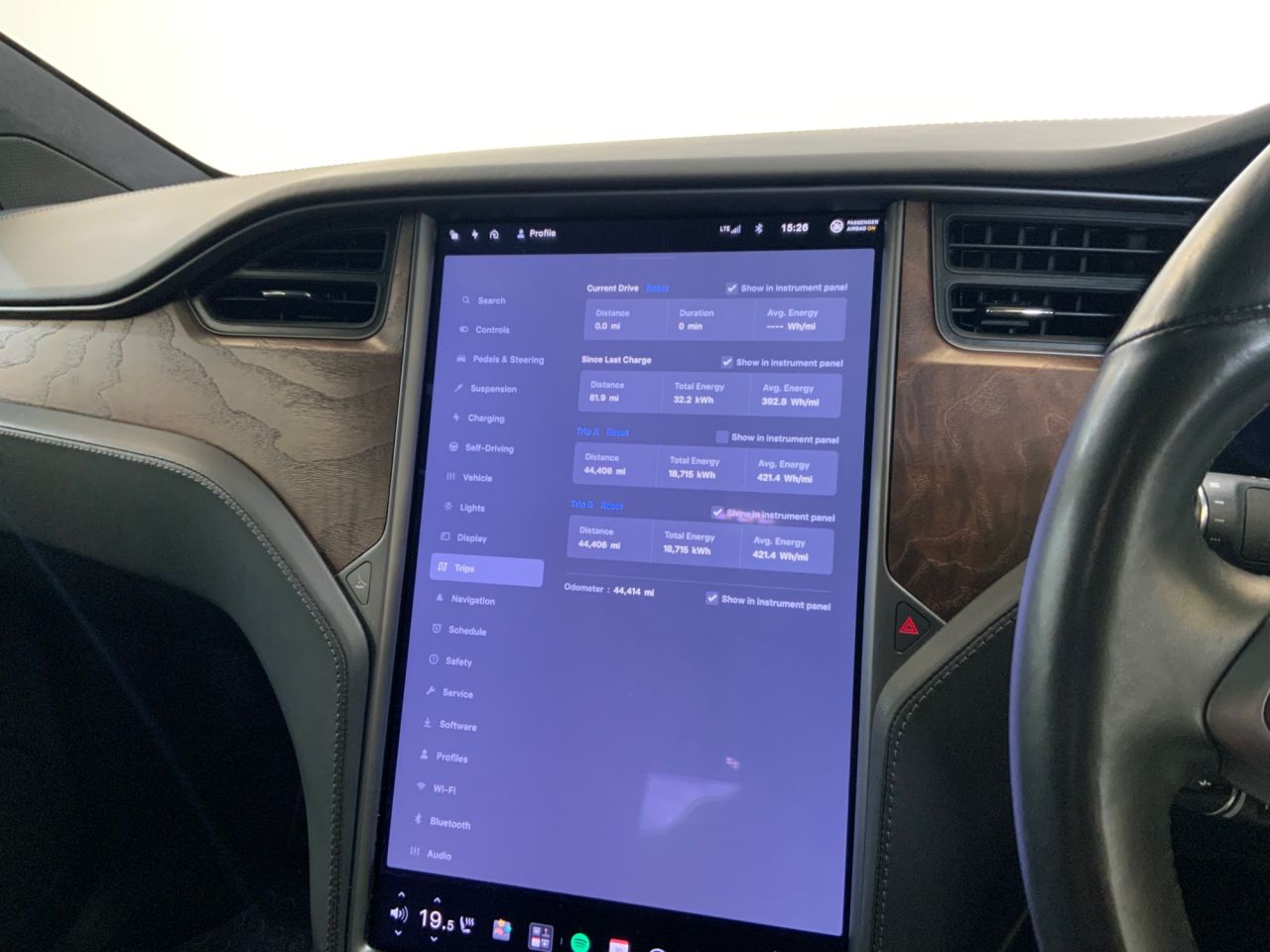 2020 TESLA MODEL X (Dual Motor) Long Range SUV 5dr Electric Auto 4WDE (417 bhp) - vehicle photo 27 for sale on PureCar