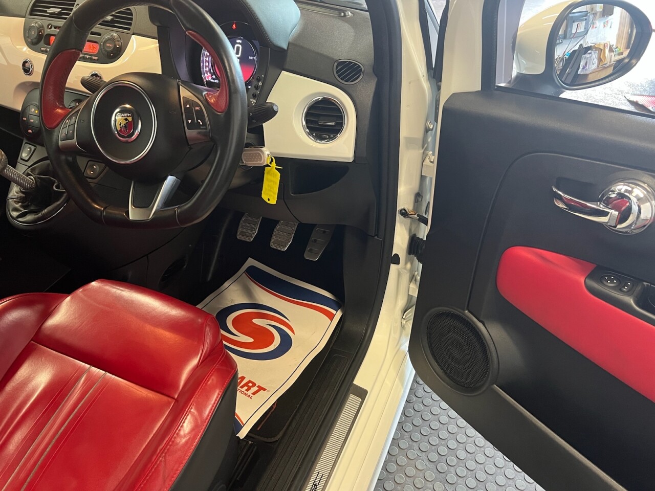 2015 00 ABARTH 595