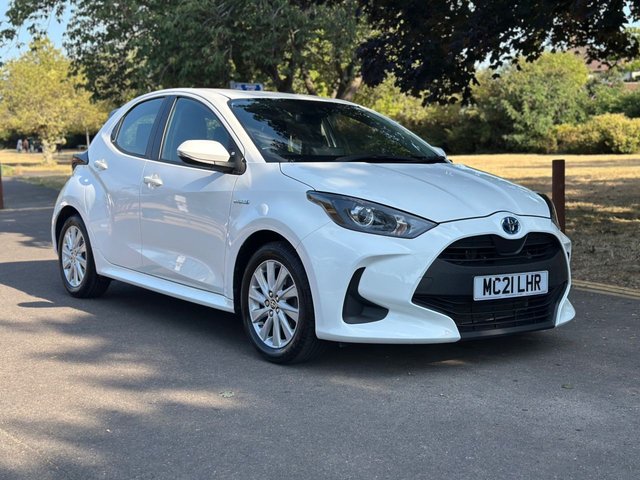 2021 Toyota YARIS