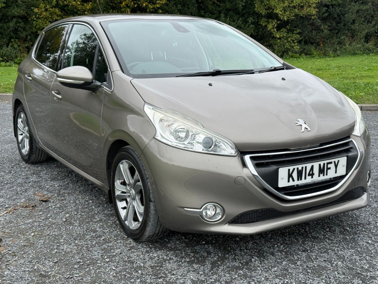 2014 PEUGEOT 1.6 e-HDi Allure Hatchback 5dr Diesel Manual Euro 5 (s/s) (92 ps) - vehicle photo 5 for sale on PureCar