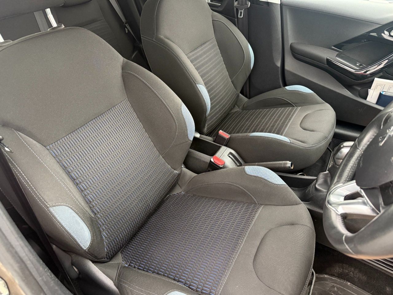 2014 PEUGEOT 1.6 e-HDi Allure Hatchback 5dr Diesel Manual Euro 5 (s/s) (92 ps) - vehicle photo 6 for sale on PureCar