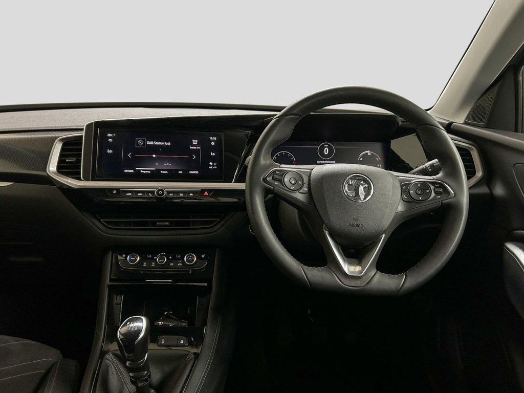 2024 Vauxhall Grandland — image 12