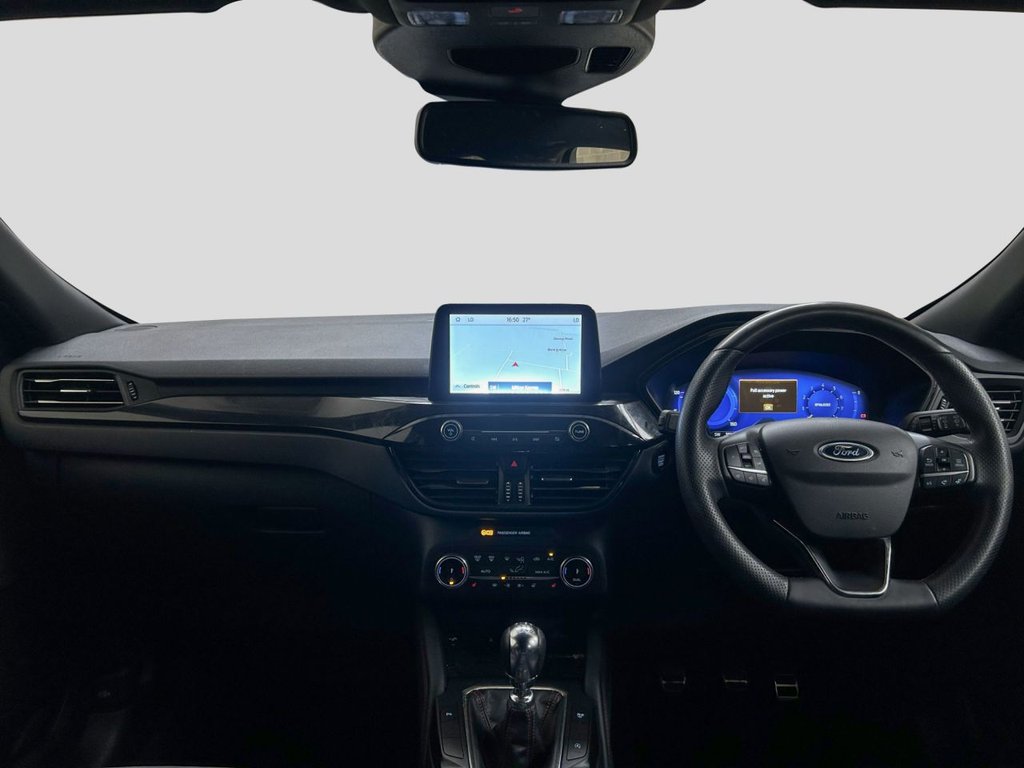 2023 Ford Kuga — image 2