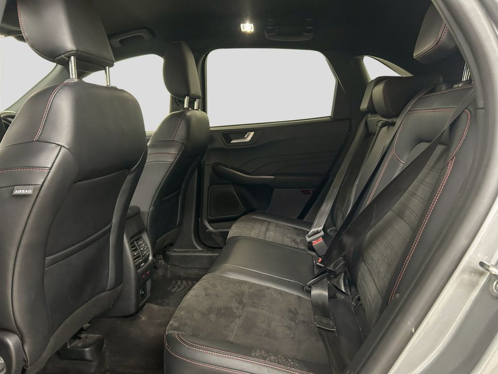 2023 Ford Kuga — image 10