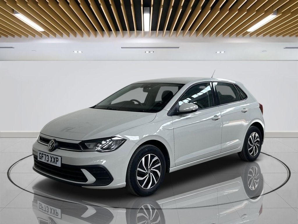 2023 Volkswagen Polo — image 4