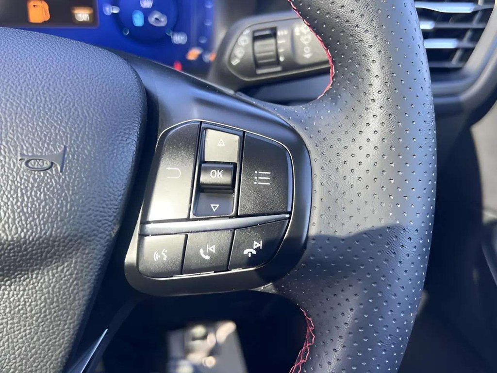 2023 Ford Kuga — image 10