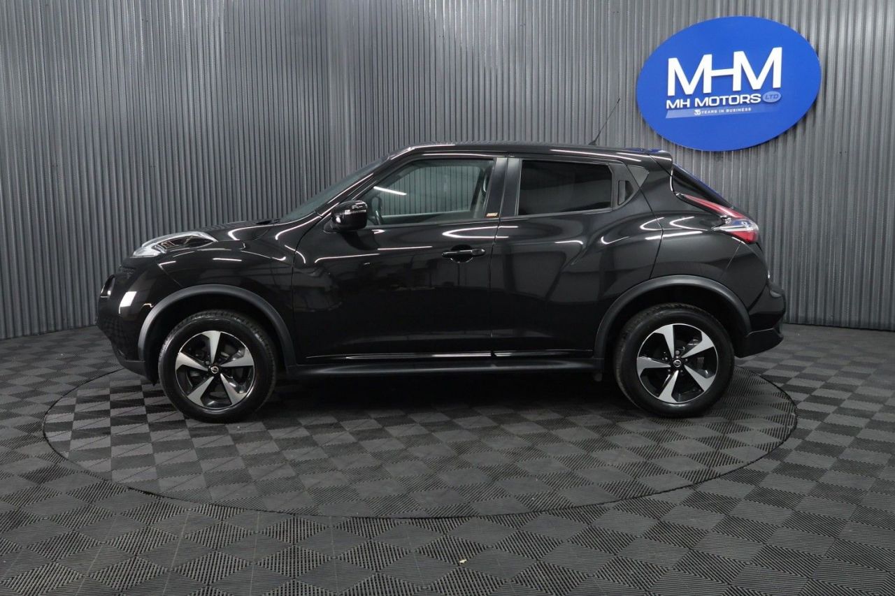 2019 NISSAN JUKE 1.6 Bose Personal Edition SUV 5dr Petrol Manual Euro 6 (112 ps) LOW INSURAN - vehicle photo 4 for sale on PureCar