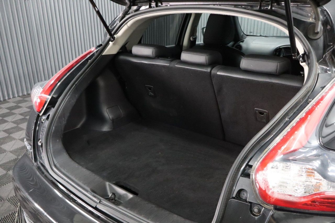 2019 NISSAN JUKE 1.6 Bose Personal Edition SUV 5dr Petrol Manual Euro 6 (112 ps) LOW INSURAN - vehicle photo 20 for sale on PureCar