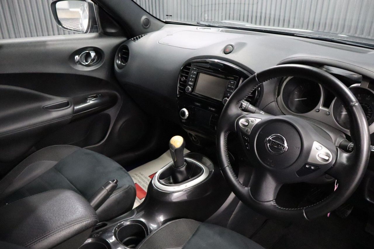 2019 NISSAN JUKE 1.6 Bose Personal Edition SUV 5dr Petrol Manual Euro 6 (112 ps) LOW INSURAN - vehicle photo 30 for sale on PureCar