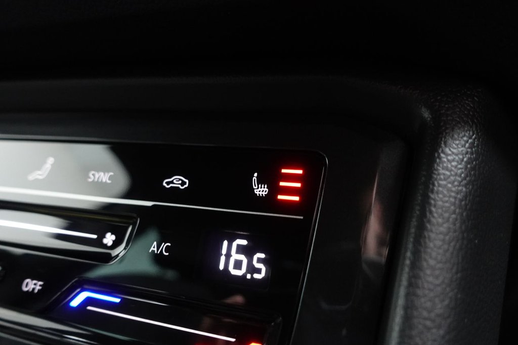 2020 Volkswagen Tiguan — image 29
