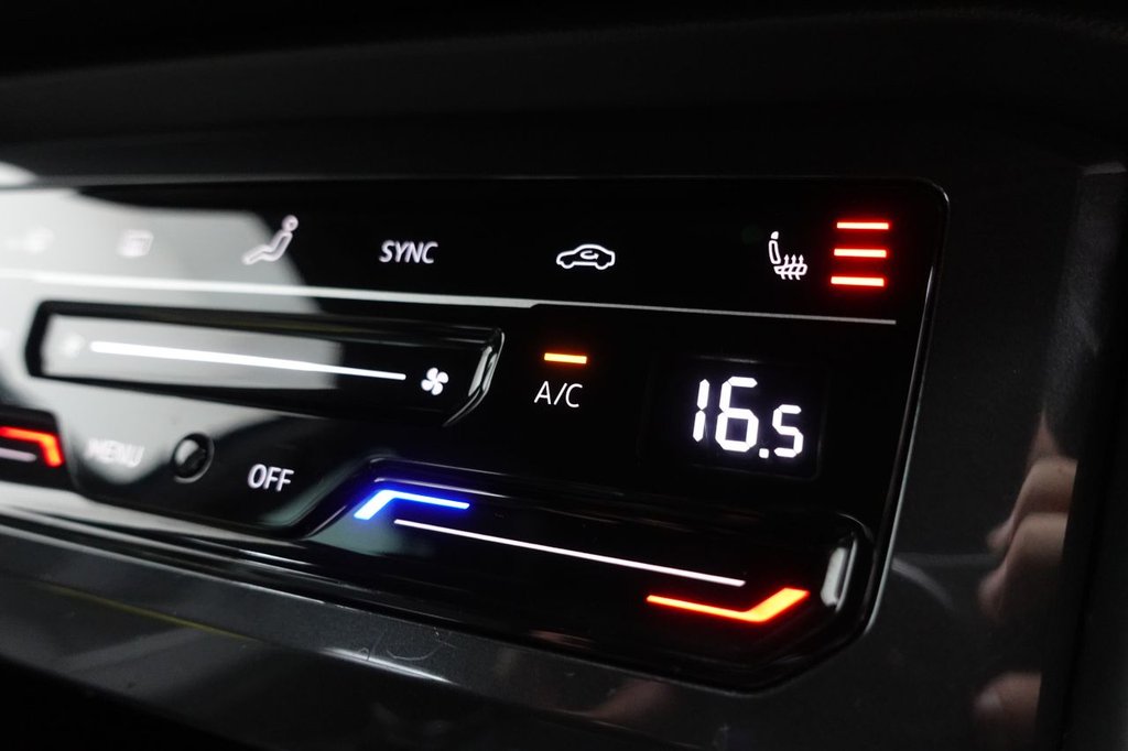 2020 Volkswagen Tiguan — image 30