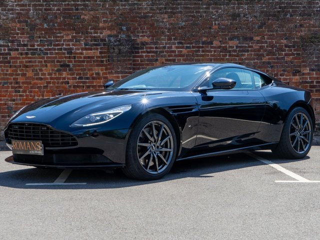 2016 Aston Martin Db11