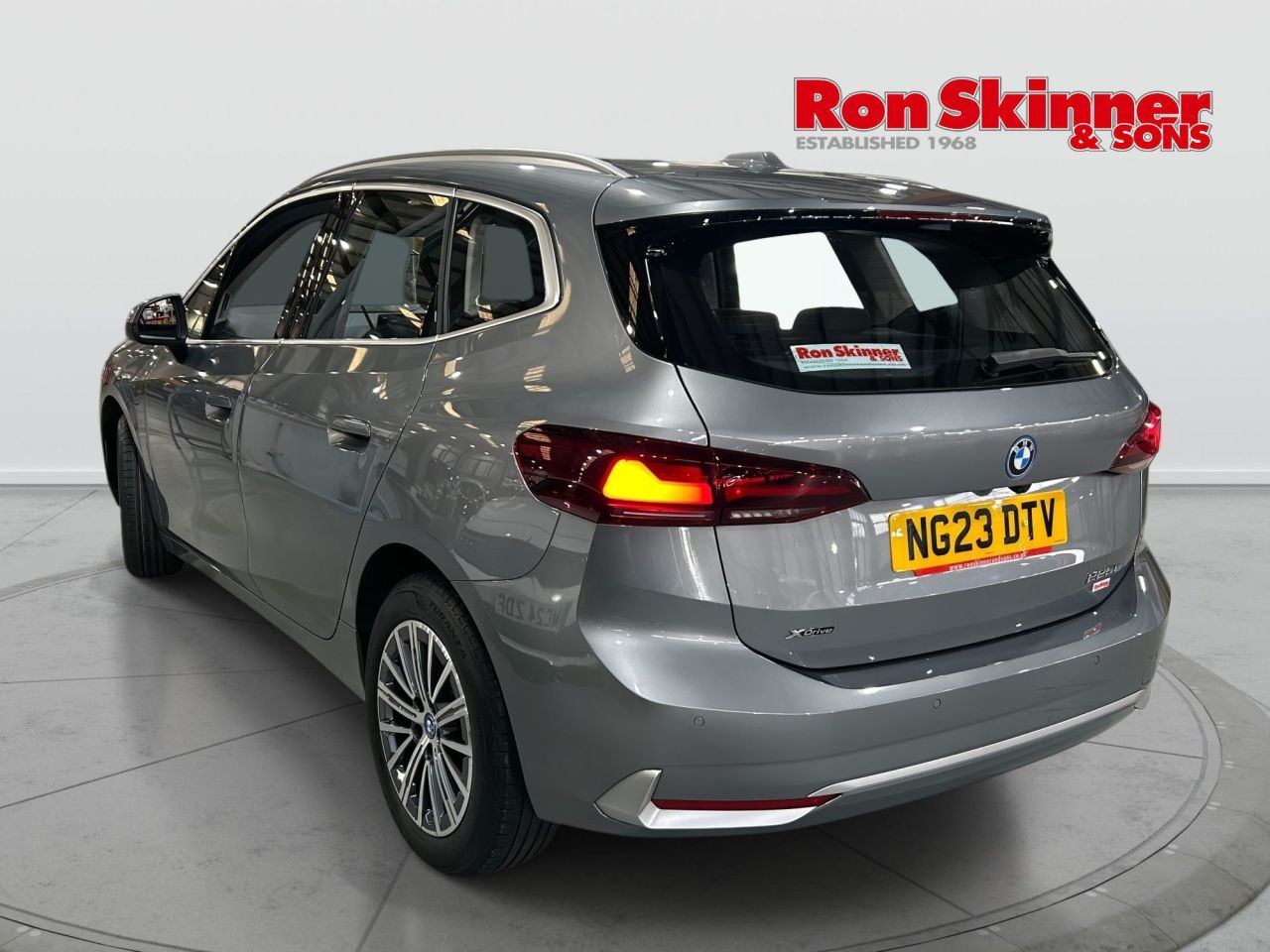2023 23 BMW 2 SERIES