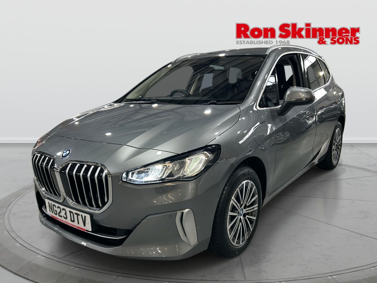 2023 23 BMW 2 SERIES