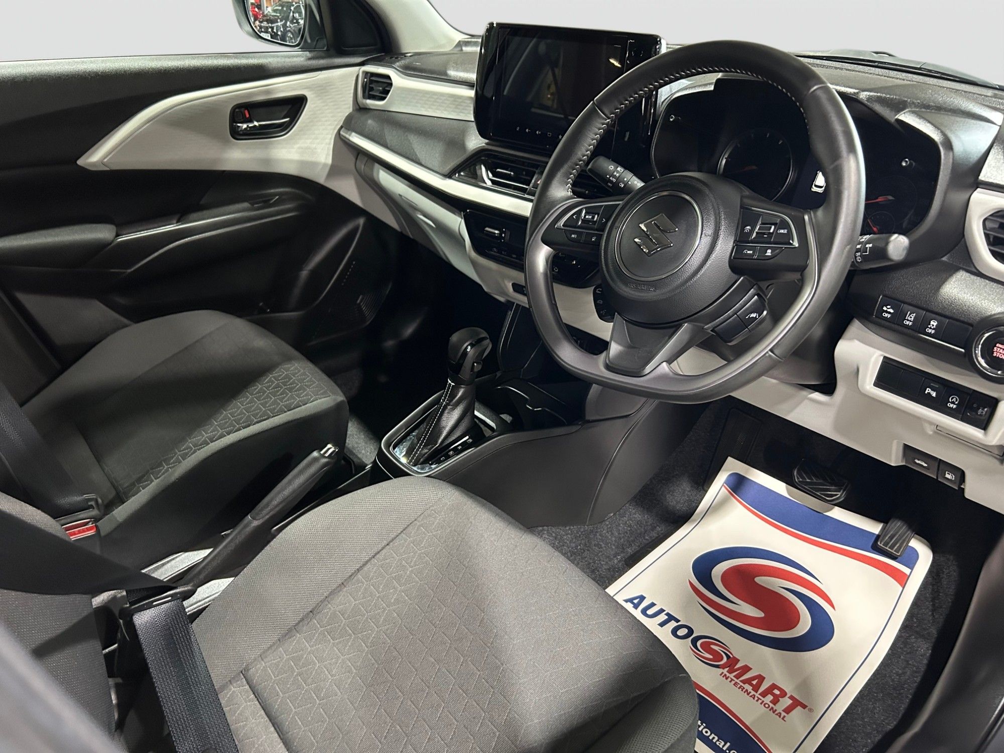 2025 Suzuki Swift — image 6