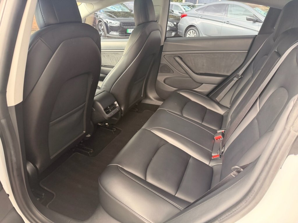 2020 Tesla Model 3 — image 18