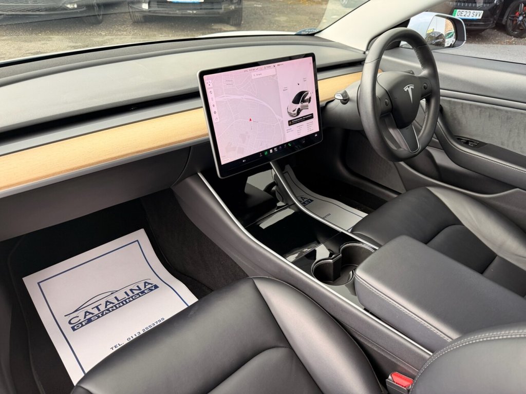2020 Tesla Model 3 — image 16