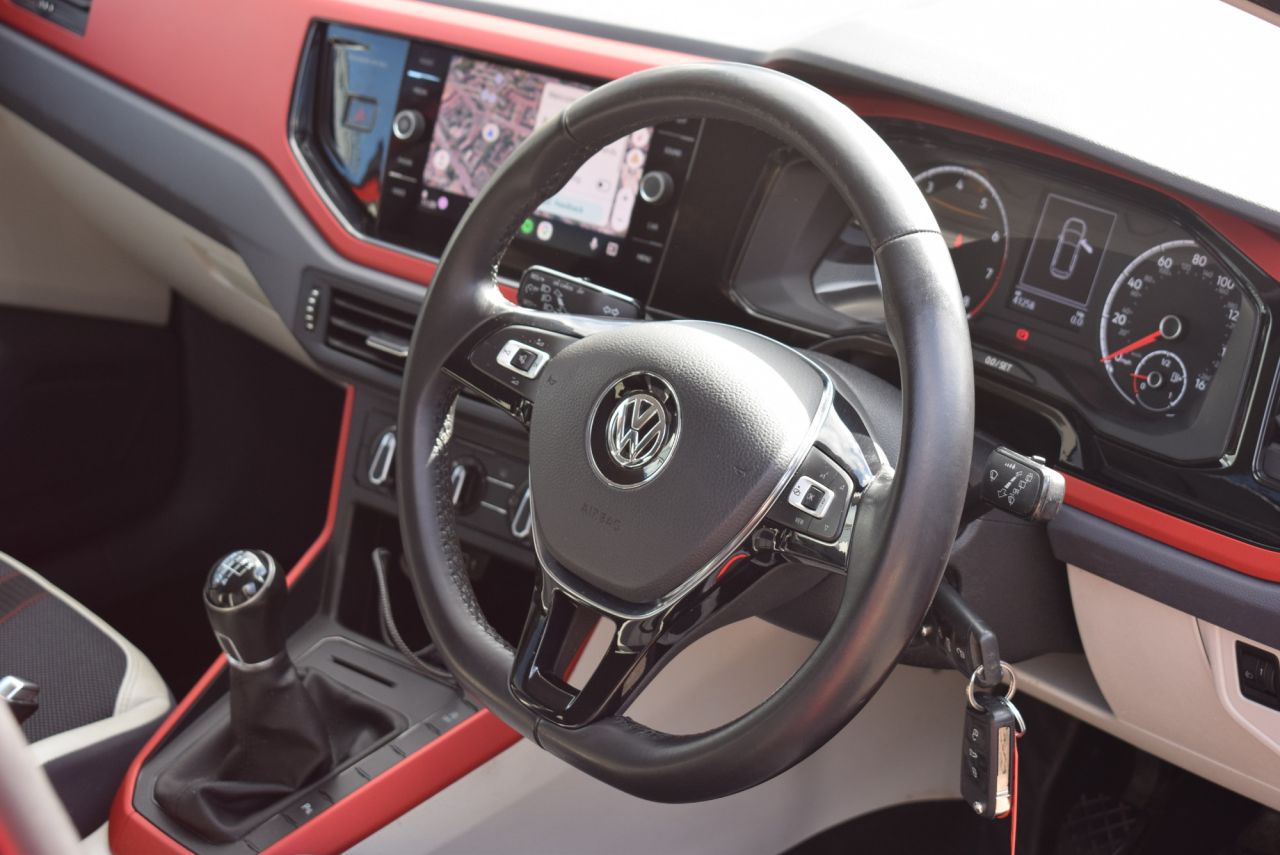 2020 VOLKSWAGEN POLO 1.0 EVO beats Hatchback 5dr Petrol Manual Euro 6 (s/s) (80 ps) 2 Owners - vehicle photo 18 for sale on PureCar