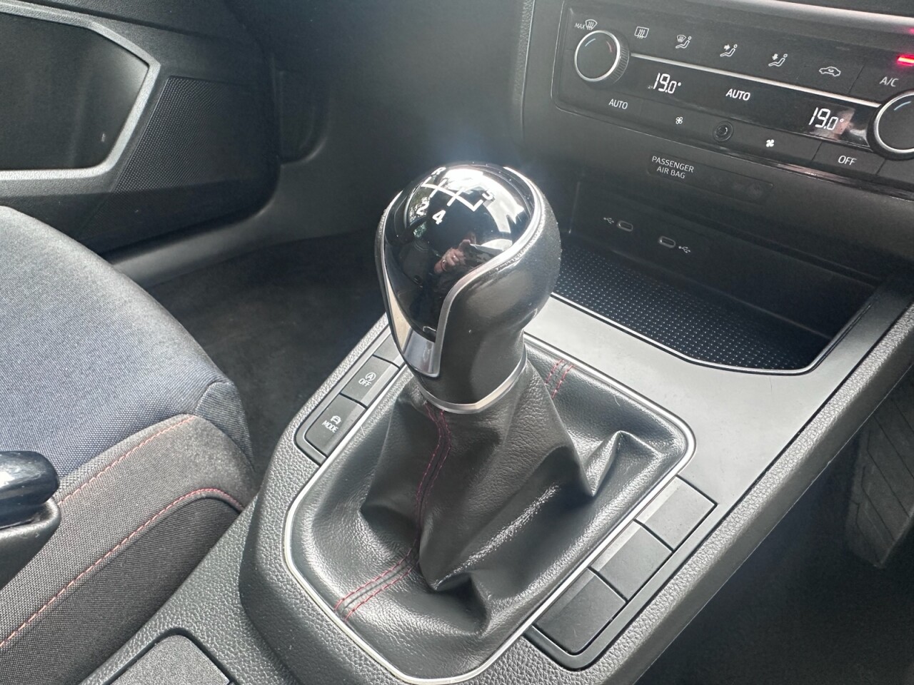 2023 SEAT IBIZA 1.0 TSI FR Hatchback 5dr Petrol Manual Euro 6 (s/s) (95 ps) - vehicle photo 11 for sale on PureCar