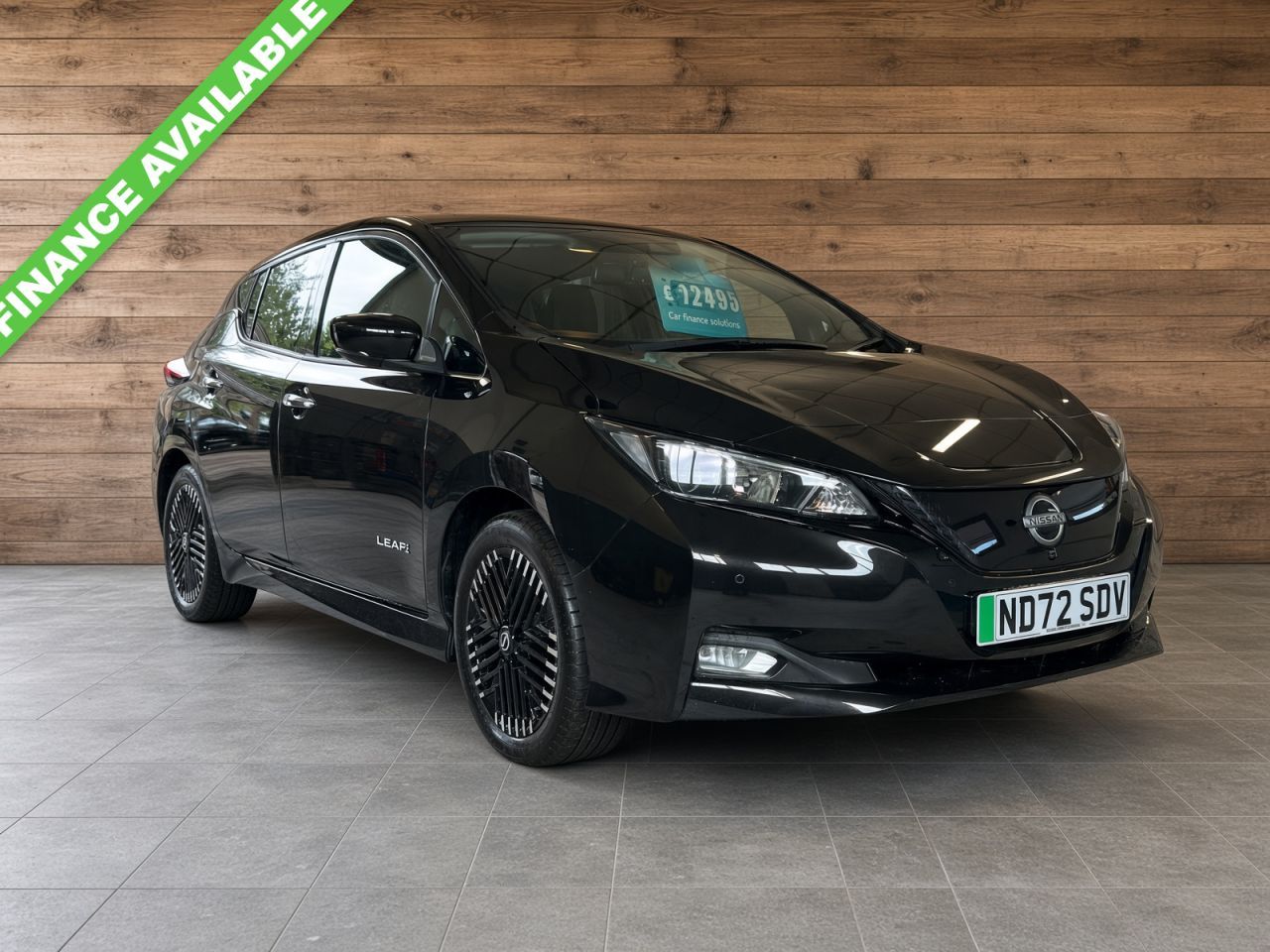 2022 NISSAN LEAF