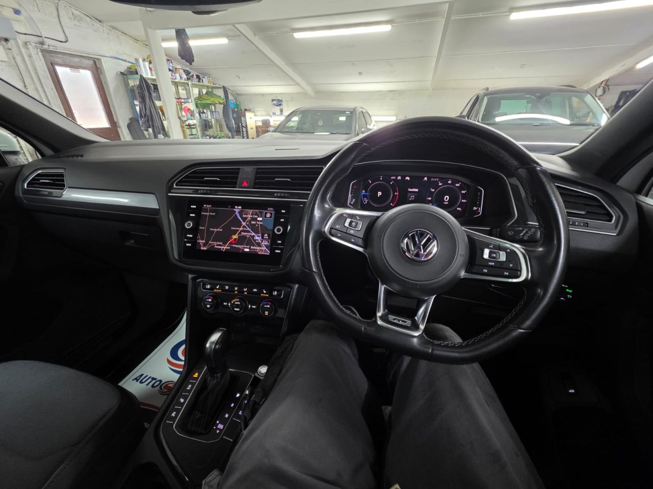 2020 VOLKSWAGEN TIGUAN 2.0 TDI R-Line Tech SUV 5dr Diesel DSG Euro 6 (s/s) (150 ps) 1 Owner from n - vehicle photo 4 for sale on PureCar