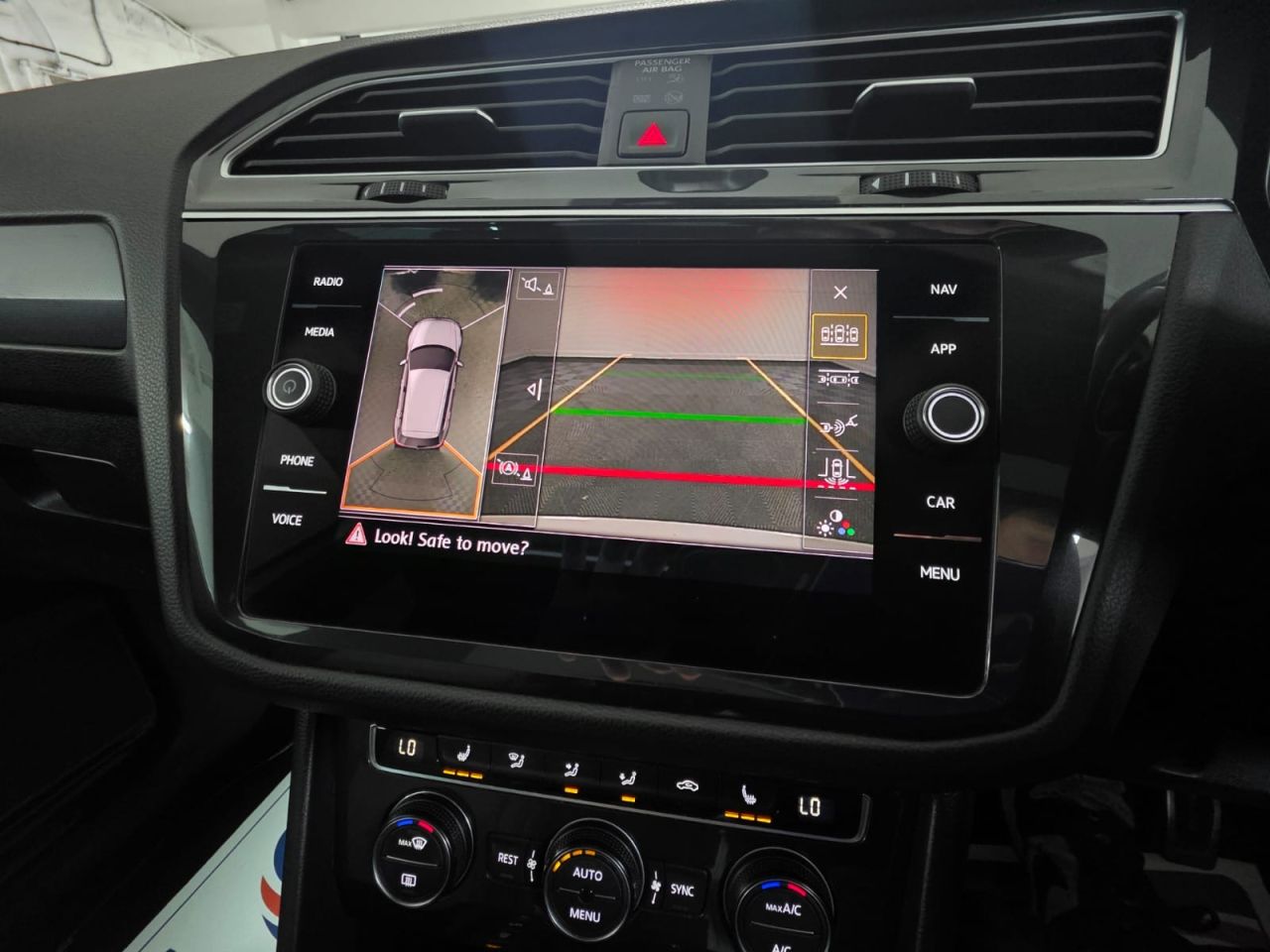 2020 VOLKSWAGEN TIGUAN 2.0 TDI R-Line Tech SUV 5dr Diesel DSG Euro 6 (s/s) (150 ps) 1 Owner from n - vehicle photo 7 for sale on PureCar