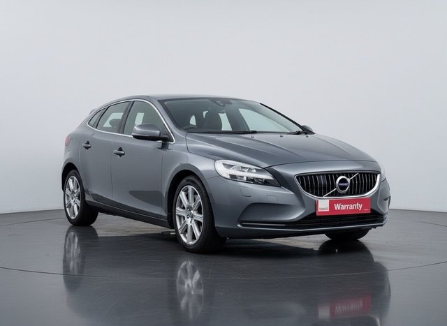 2018 Volvo V40
