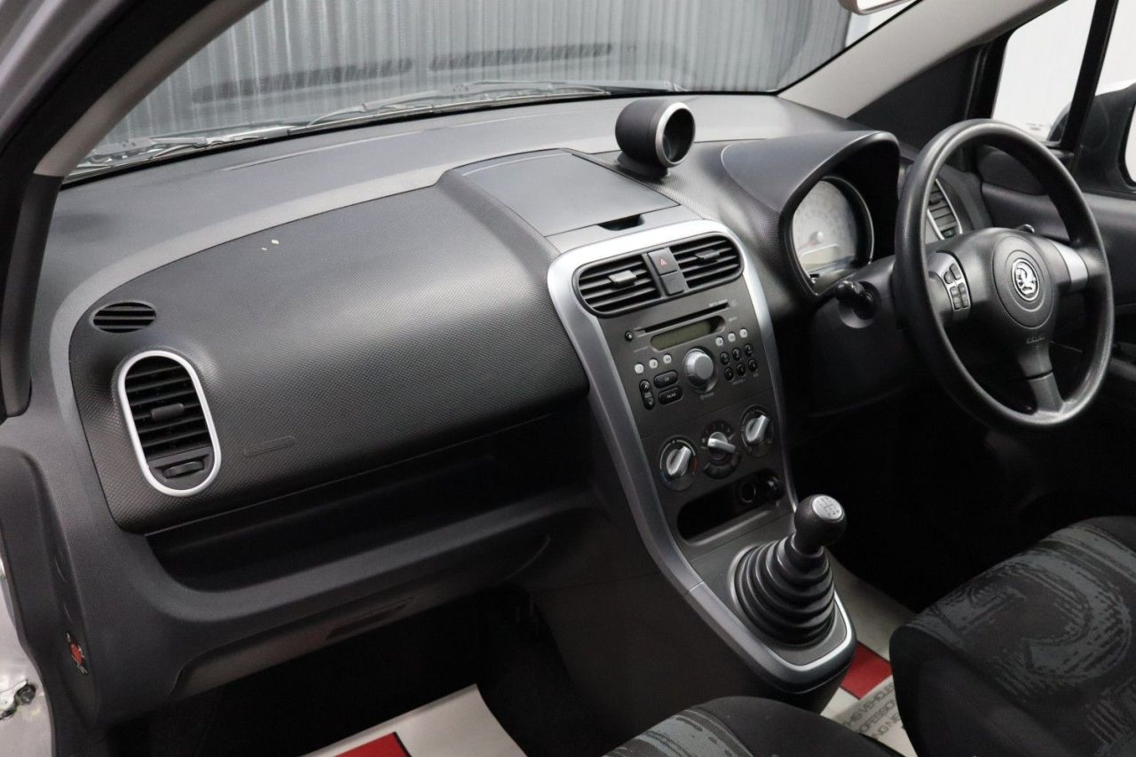 2014 VAUXHALL AGILA 1.0 ecoFLEX 12V S MPV 5dr Petrol Manual Euro 5 (68 ps) LOW MILEAGE / EASY T - vehicle photo 31 for sale on PureCar