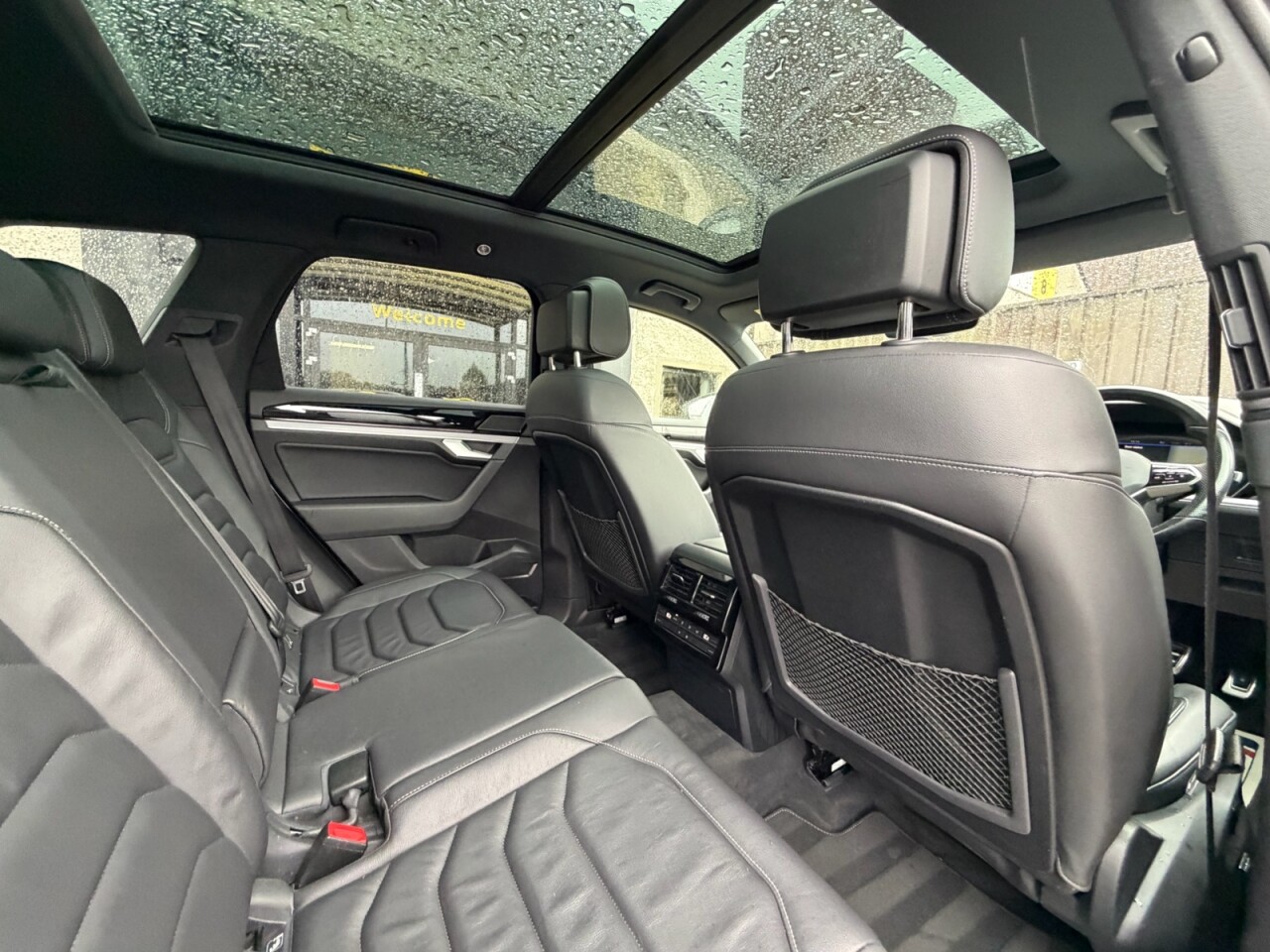 2023 VOLKSWAGEN TOUAREG 3.0 TDI V6 Black Edition SUV 5dr Diesel Tiptronic 4Motion Euro 6 (s/s) (231 - vehicle photo 11 for sale on PureCar