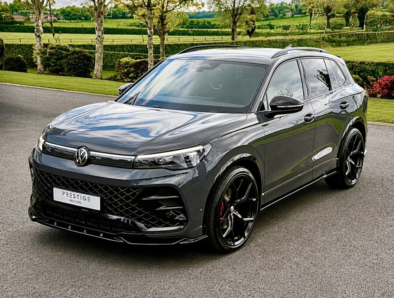 2024 VOLKSWAGEN TIGUAN 1.5 eTSI MHEV R-Line SUV 5dr Petrol Hybrid DSG Euro 6 (s/s) (150 ps) - vehicle photo 2 for sale on PureCar