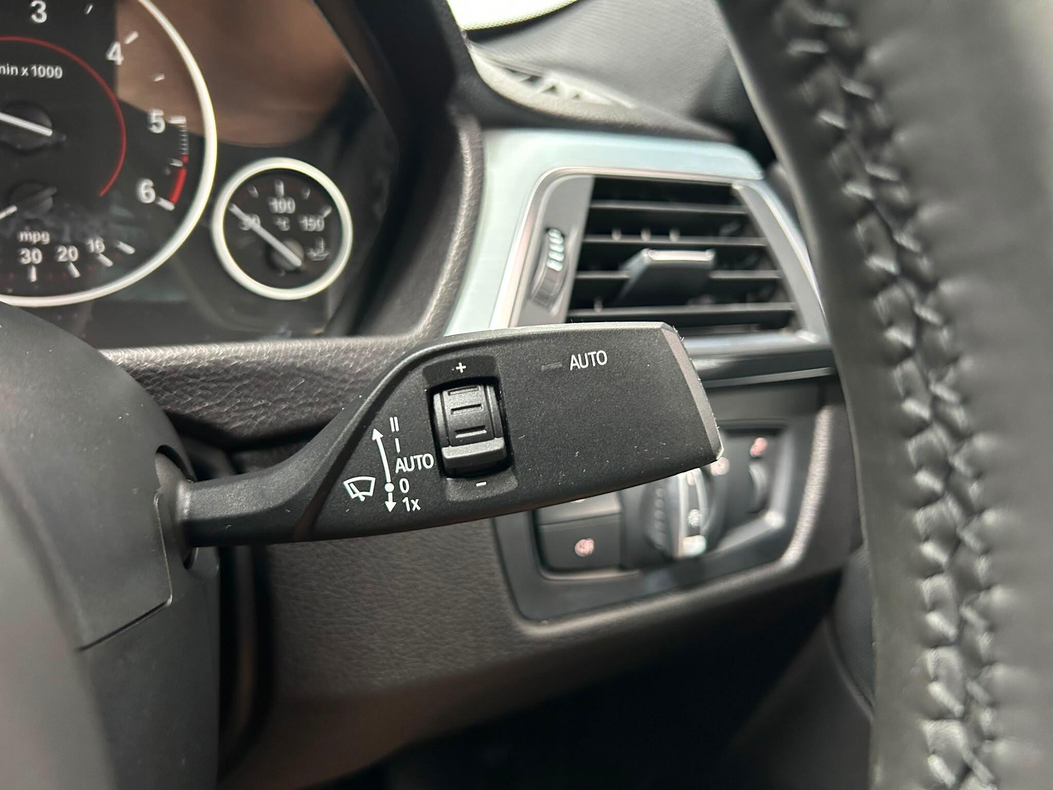 2017 BMW 3 SERIES 2.0 320d M Sport Euro 6 (s/s) 4dr - vehicle photo 38 for sale on PureCar