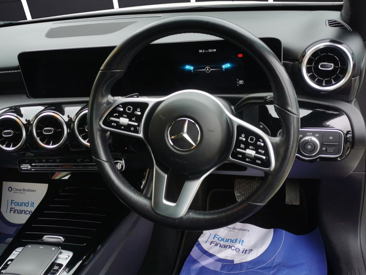 2019 MERCEDES A CLASS 1.5 A180d Sport (Executive) Hatchback 5dr Diesel 7G-DCT Euro 6 (s/s) (116 p - vehicle photo 10 for sale on PureCar