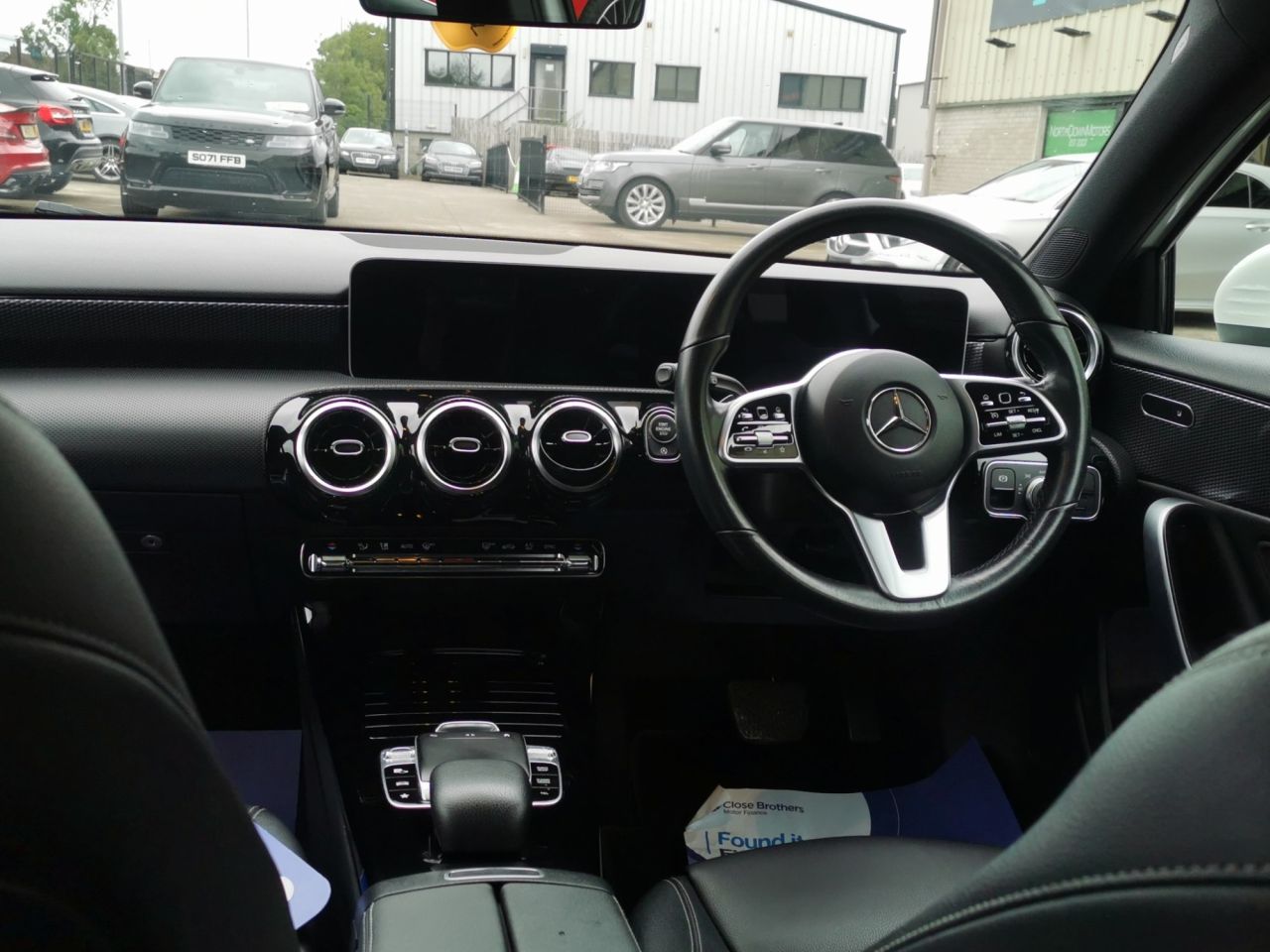 2019 MERCEDES A CLASS 1.5 A180d Sport (Executive) Hatchback 5dr Diesel 7G-DCT Euro 6 (s/s) (116 p - vehicle photo 13 for sale on PureCar