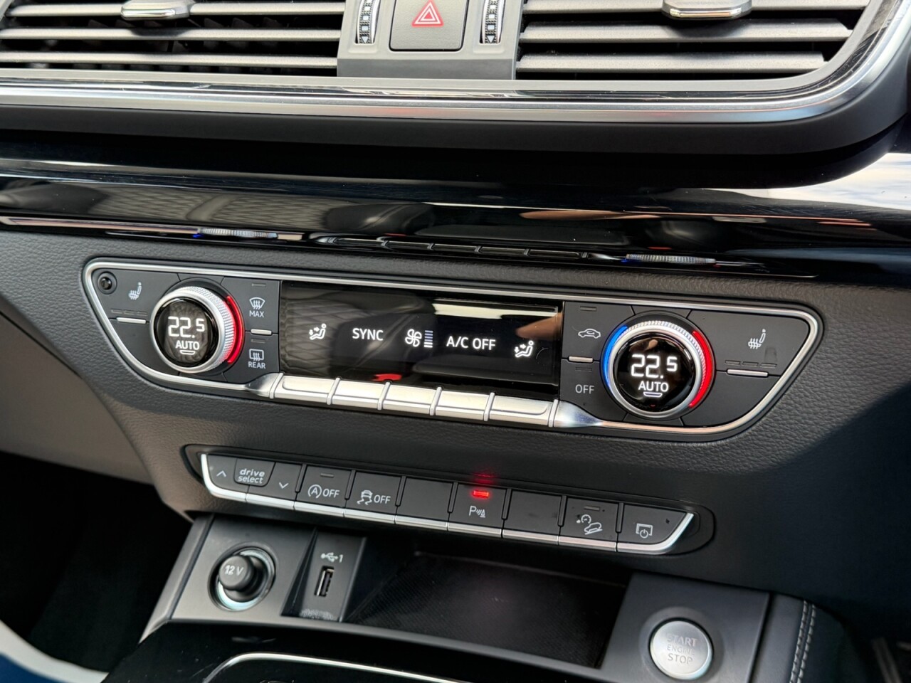 2022 AUDI Q5 Edition 1 - vehicle photo 15 for sale on PureCar