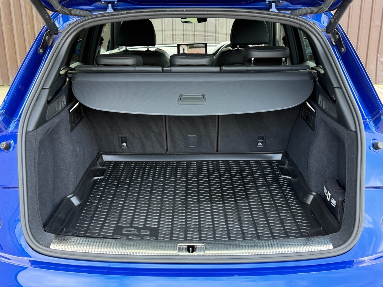2022 AUDI Q5 Edition 1 - vehicle photo 19 for sale on PureCar