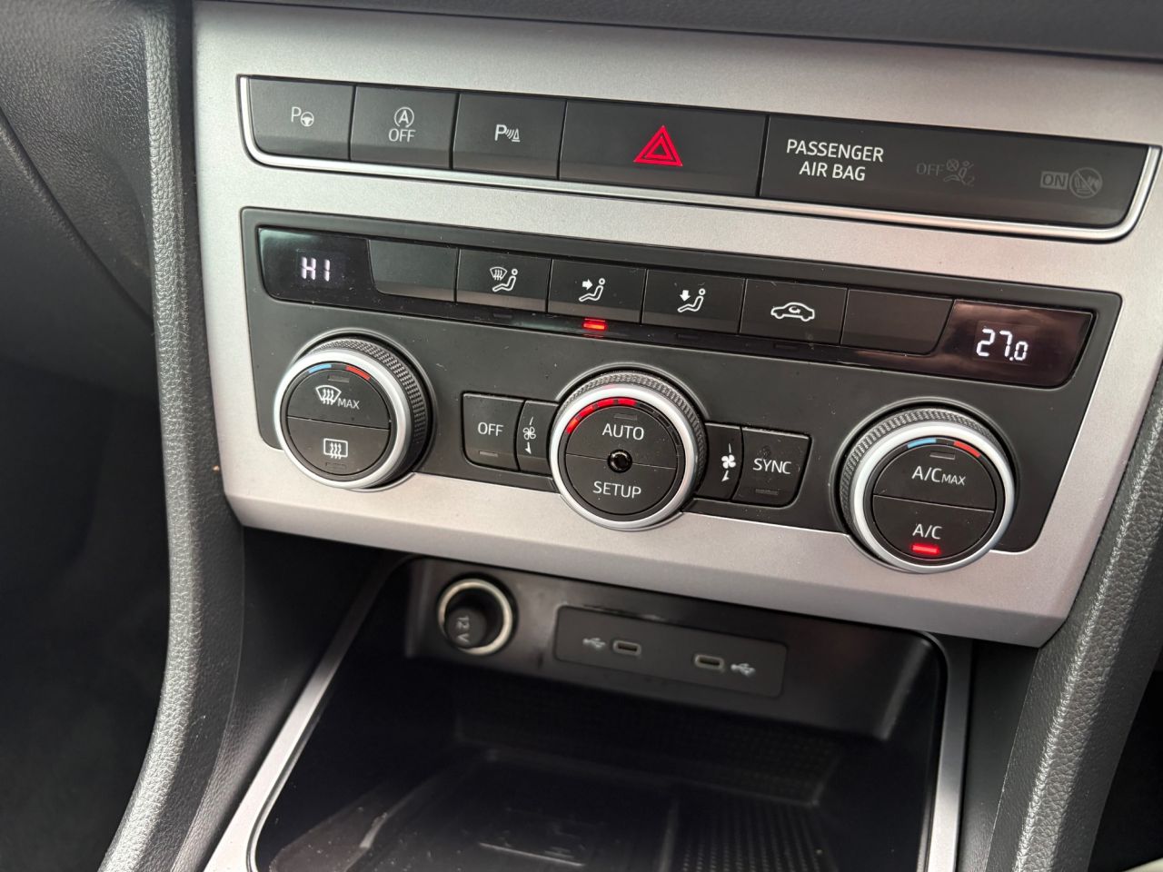 2022 SEAT ATECA 2.0 TDI FR SUV 5dr Diesel DSG 4Drive Euro 6 (s/s) (150 ps) - vehicle photo 18 for sale on PureCar