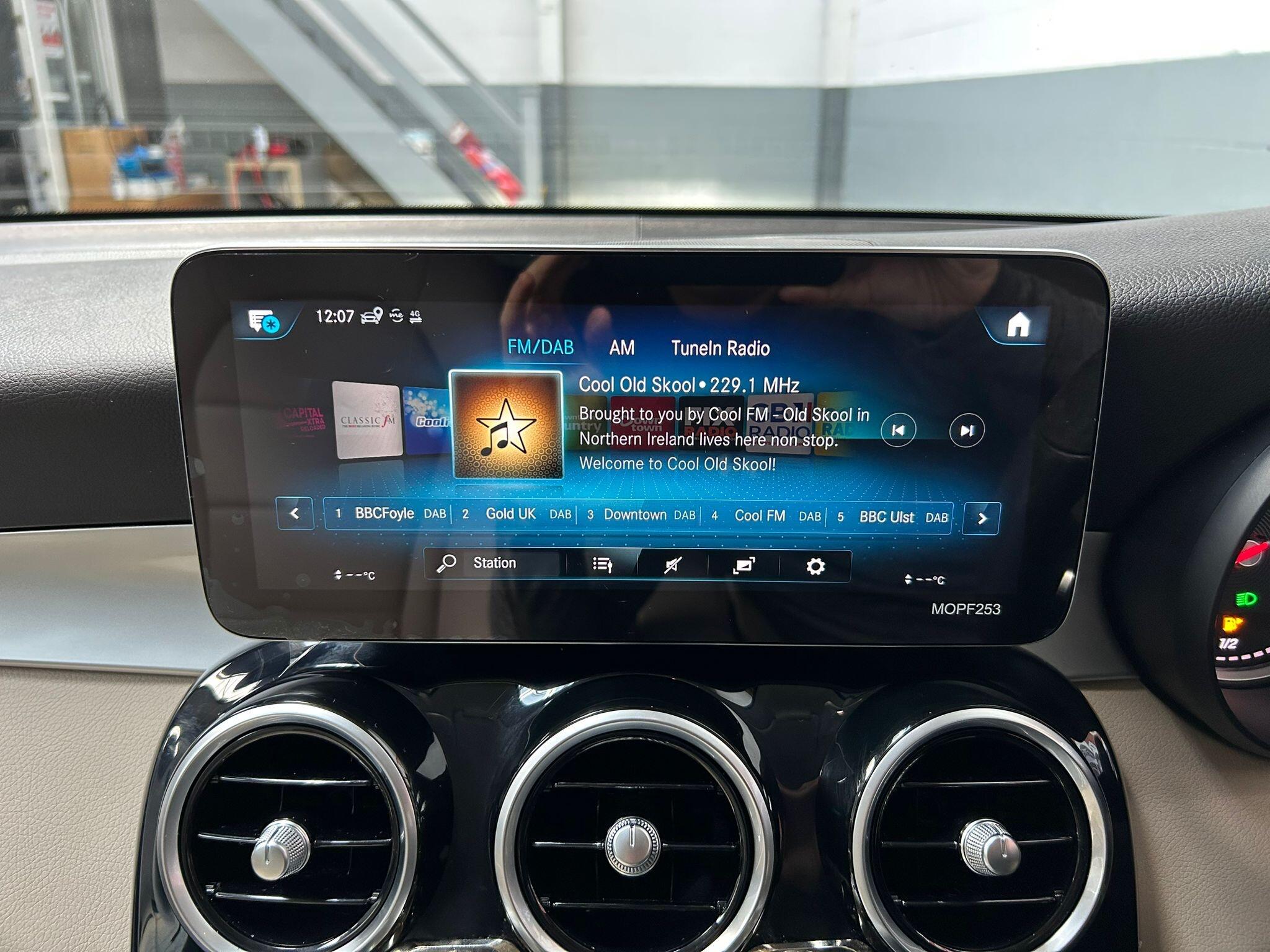 2021 MERCEDES GLC 2.0 GLC220d Sport G-Tronic+ 4MATIC Euro 6 (s/s) 5dr - vehicle photo 21 for sale on PureCar