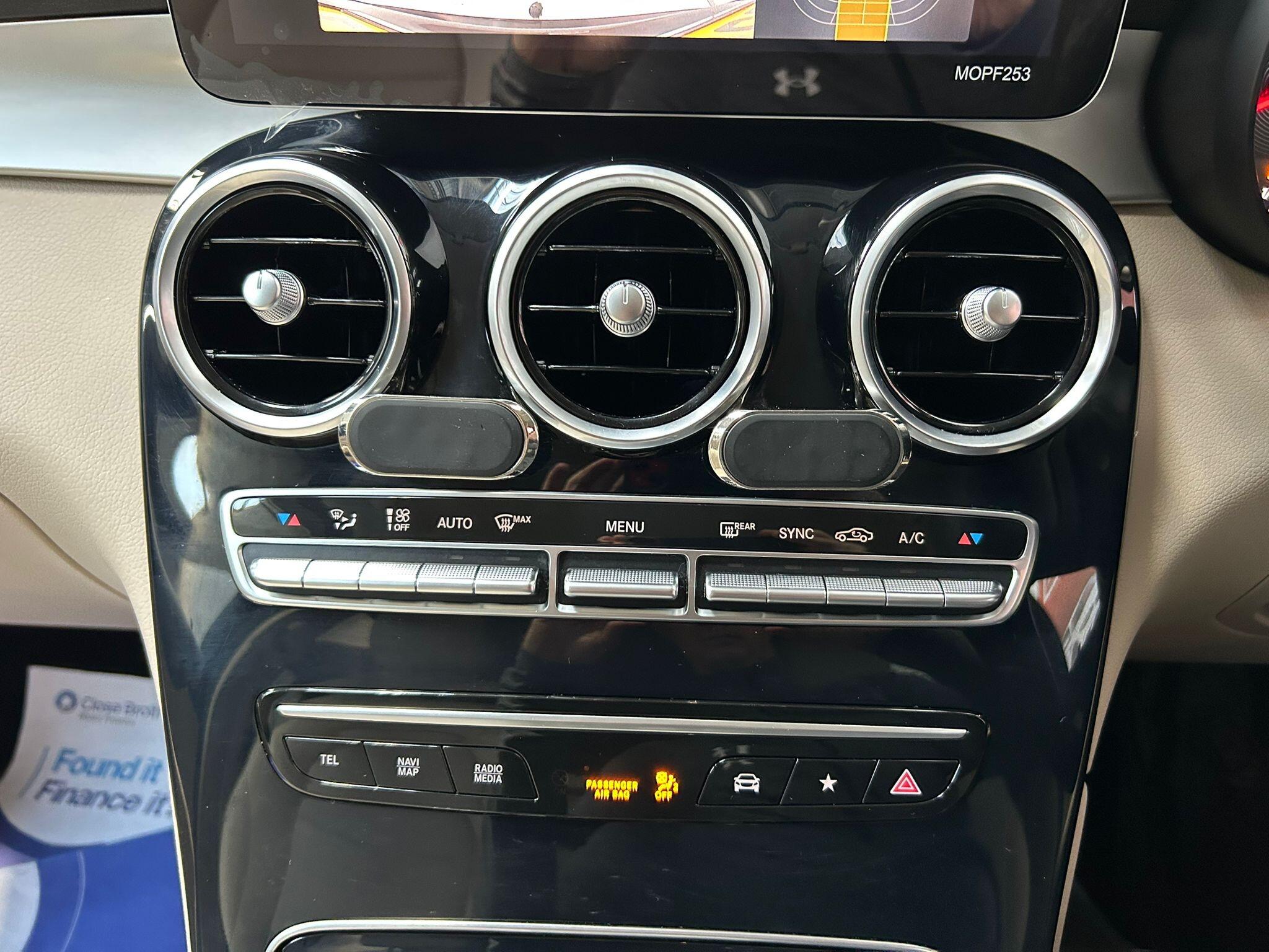 2021 MERCEDES GLC 2.0 GLC220d Sport G-Tronic+ 4MATIC Euro 6 (s/s) 5dr - vehicle photo 24 for sale on PureCar