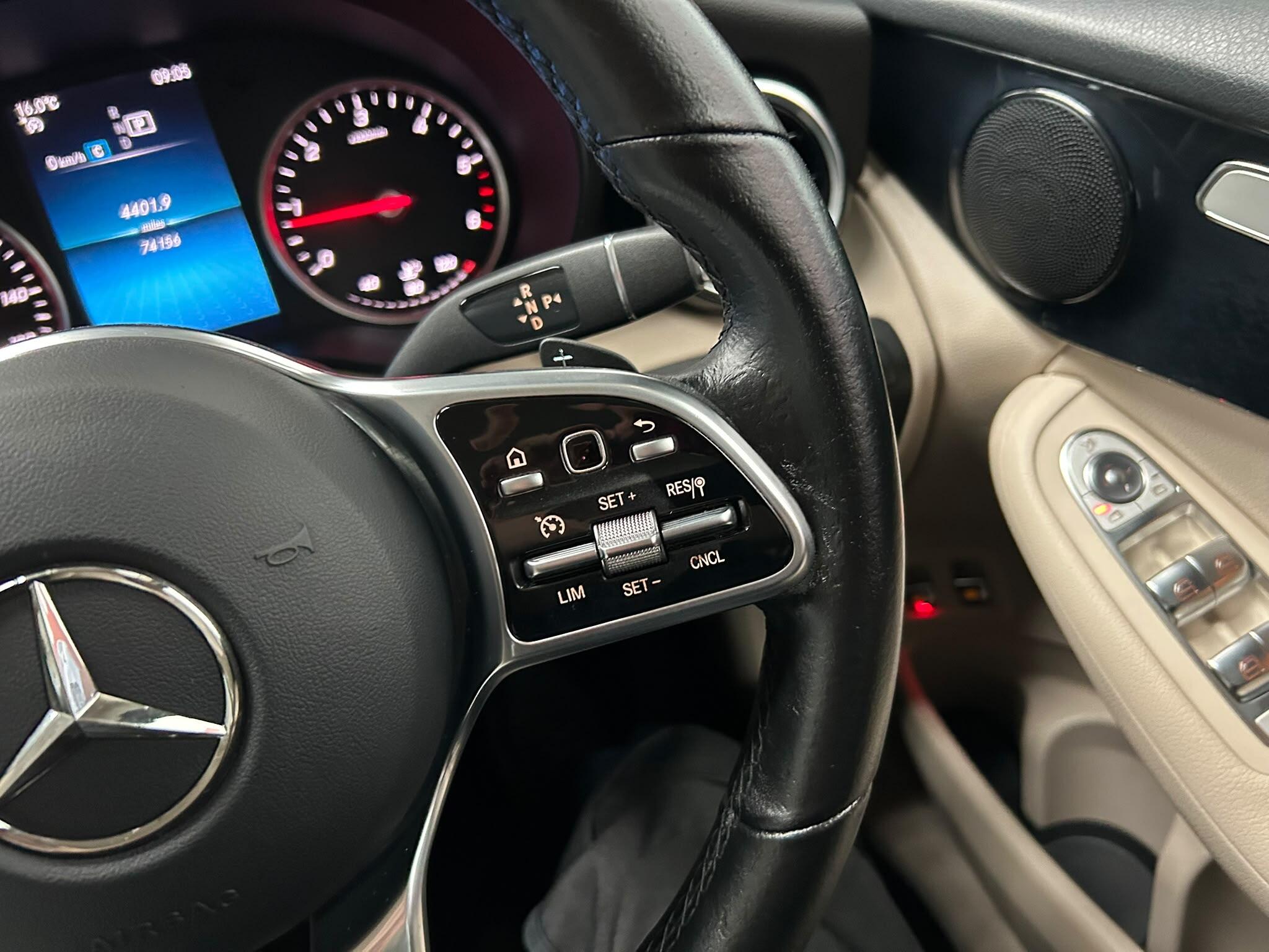2021 MERCEDES GLC 2.0 GLC220d Sport G-Tronic+ 4MATIC Euro 6 (s/s) 5dr - vehicle photo 41 for sale on PureCar