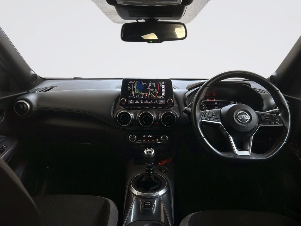 2021 Nissan Juke — image 2