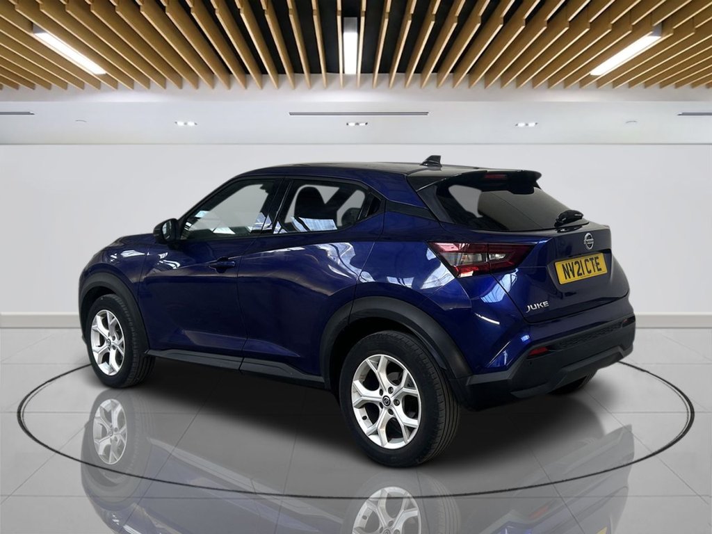 2021 Nissan Juke — image 3