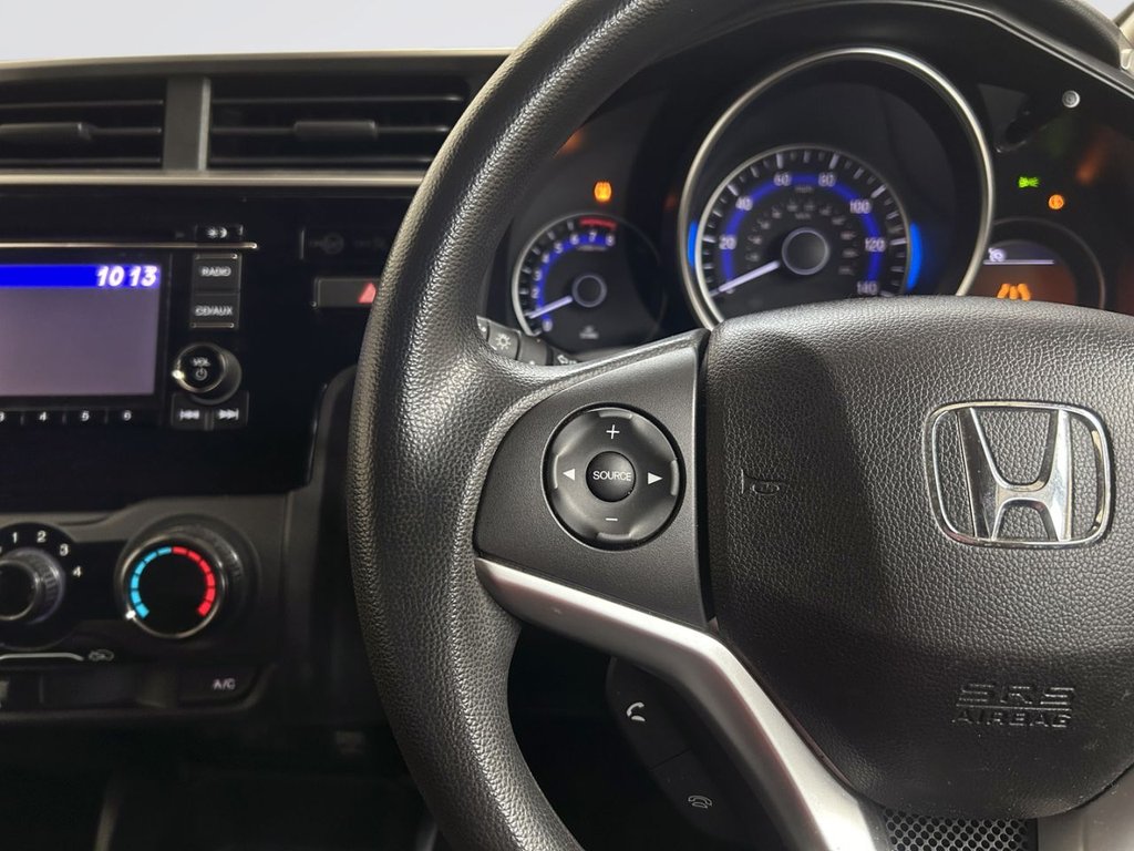 2018 Honda Jazz — image 13