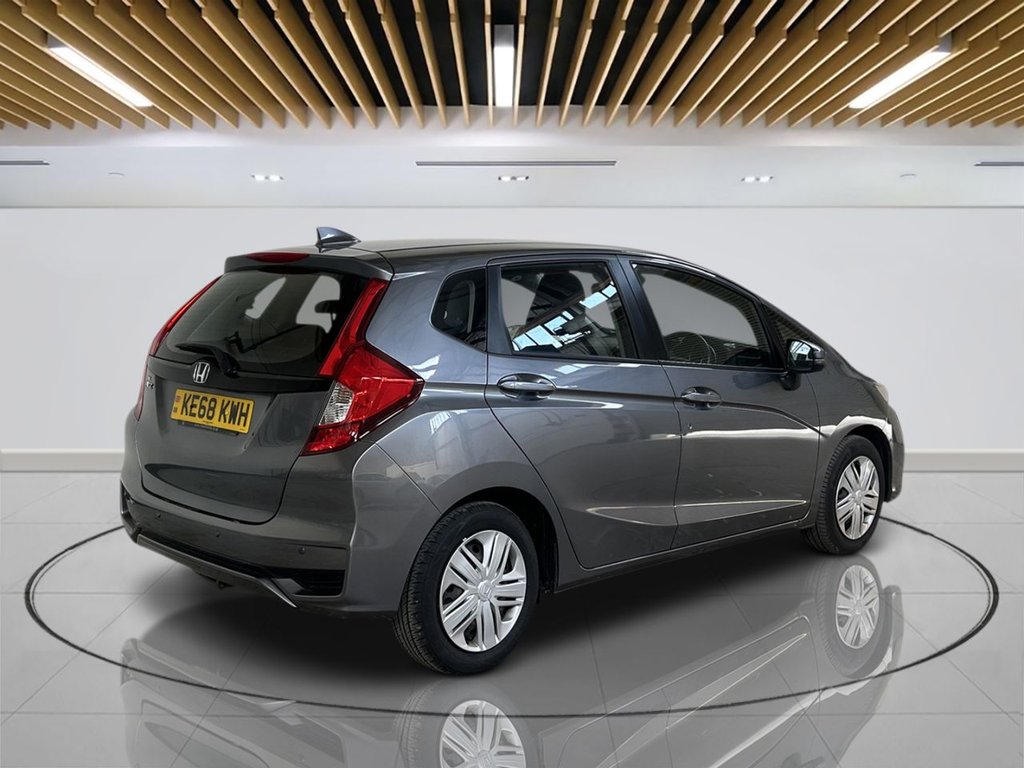 2018 Honda Jazz — image 6