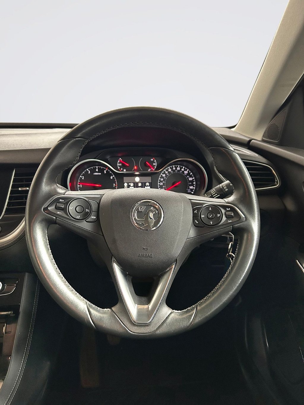 2019 Vauxhall Grandland X — image 10