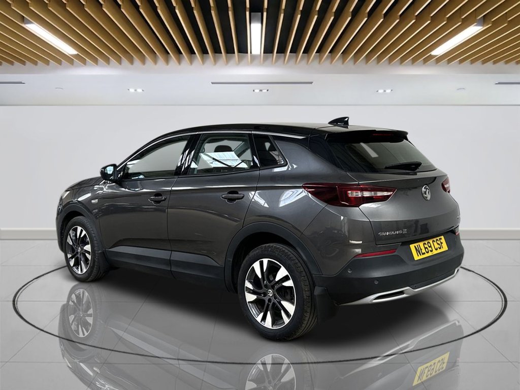 2019 Vauxhall Grandland X — image 4