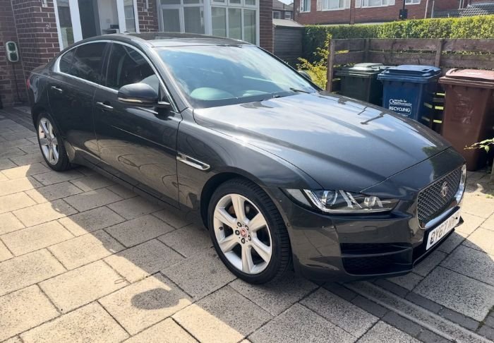 Jaguar Xe
