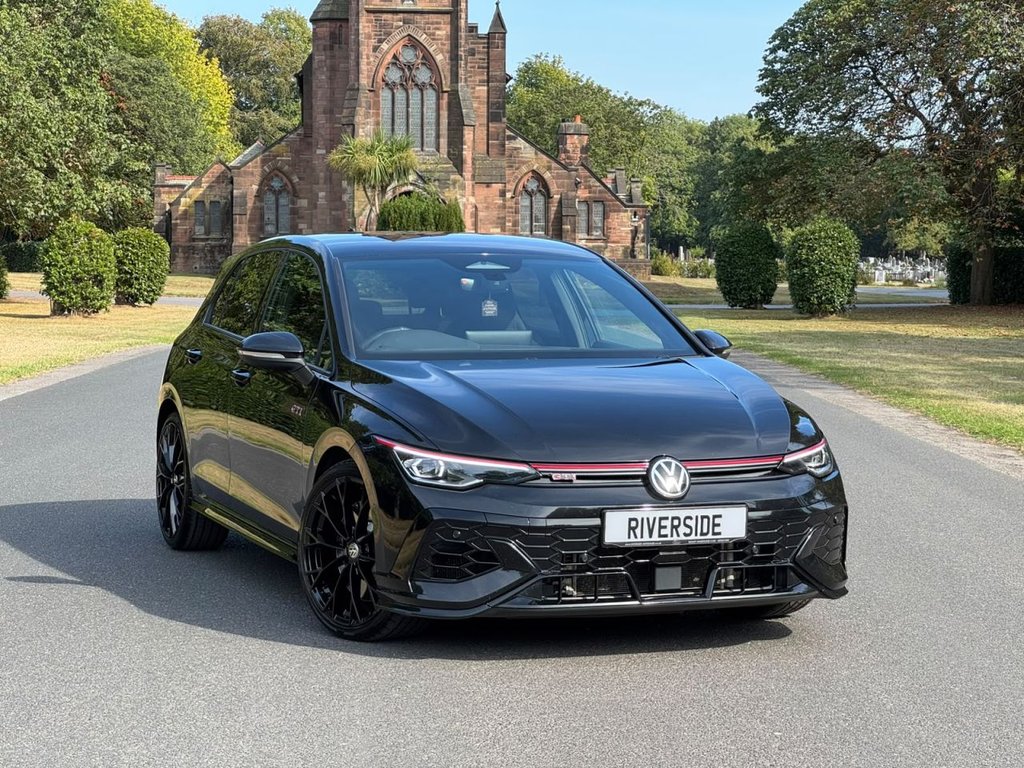 2025 Volkswagen GOLF