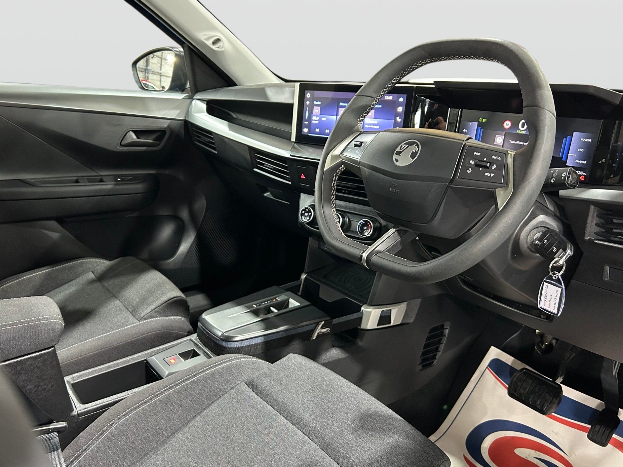 2025 Vauxhall Frontera Electric — image 4