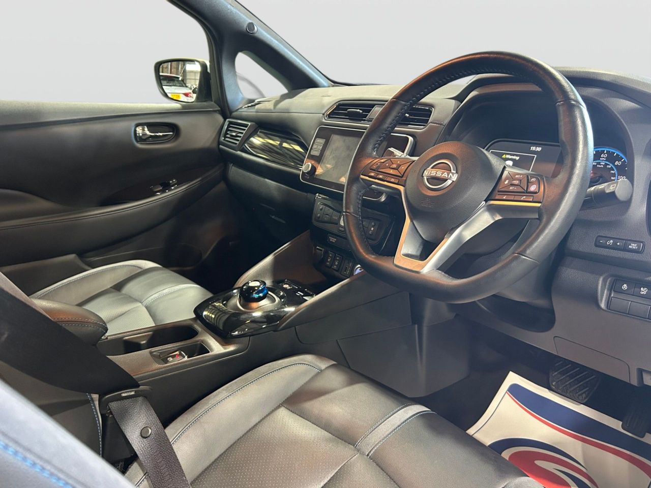 2024 74 NISSAN LEAF
